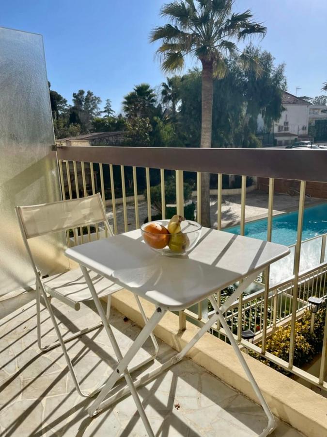 Seafront One Bedroom Apartment With A Terrasse Swimming Pool And A Parking Antibes Extérieur photo